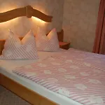 Апартаменты Haus Elfriede